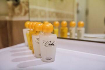 Фото номера Двухместный номер с 1 кроватью и балконом Отель Boutique Hotel Behi г. Кырджали 14